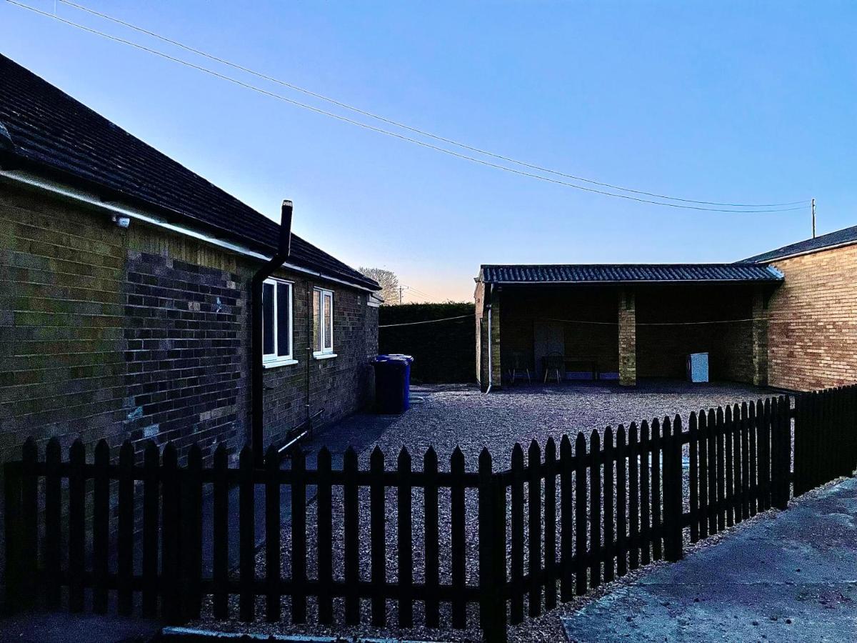 2 Bedroom Detached Bungalow With Hot Tub And Secure Garden And Parking - Pet Friendly On 7 Acres Of Land Boston Buitenkant foto